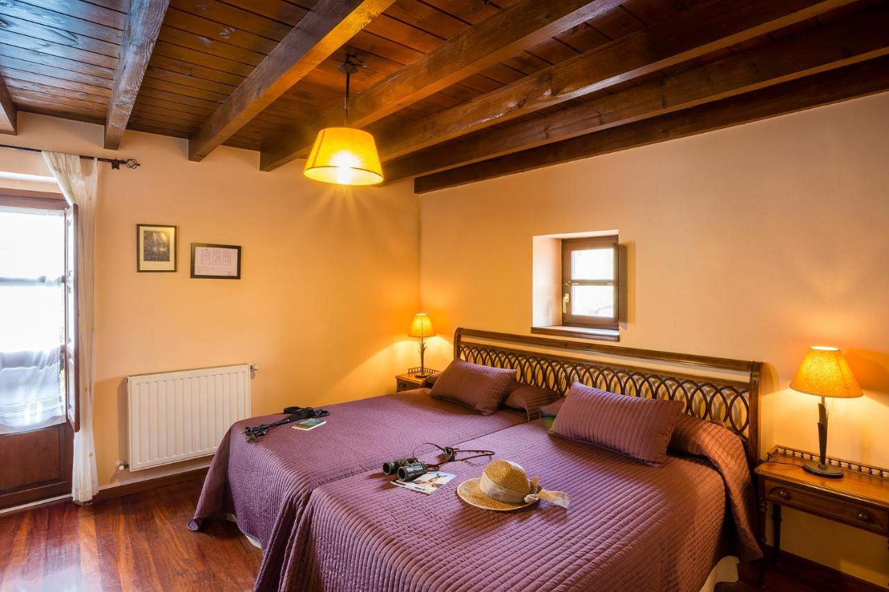 Casas Rurales Pandesiertos Onís Dış mekan fotoğraf
